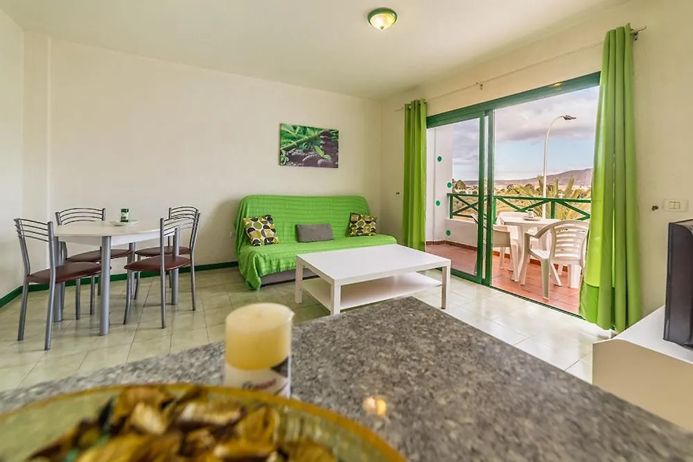 Libelula En Parque Don Jose Apartment Costa Del Silencio